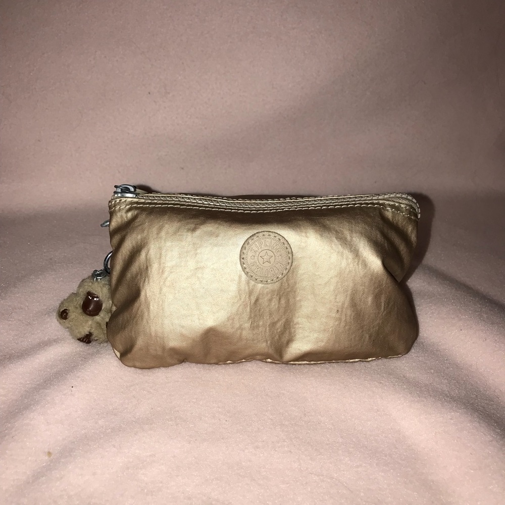 Large Pouch - Picture 2 of 6